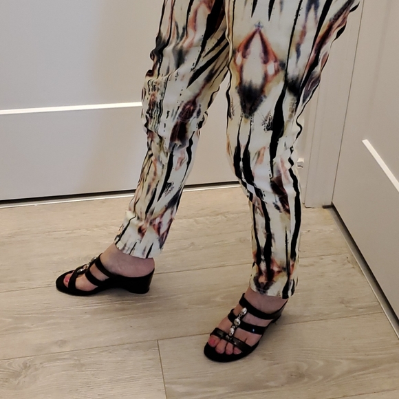 Nicole Miller Artelier Multicolour stretch denim pants - Picture 5 of 8